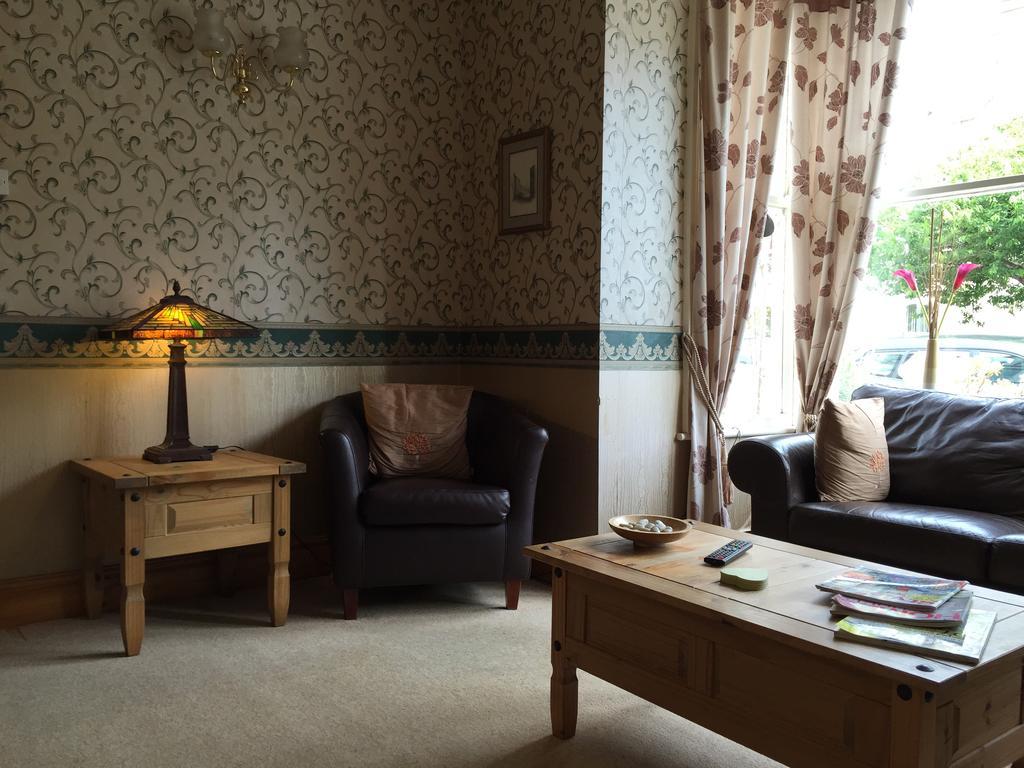 Astonwood Hotel Llandudno Extérieur photo