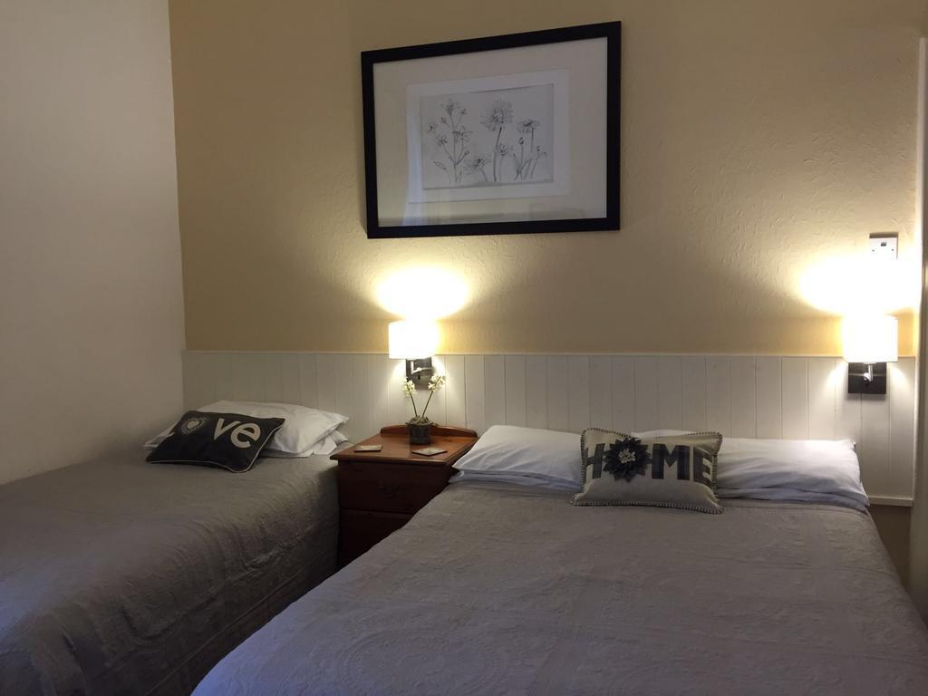 Astonwood Hotel Llandudno Extérieur photo