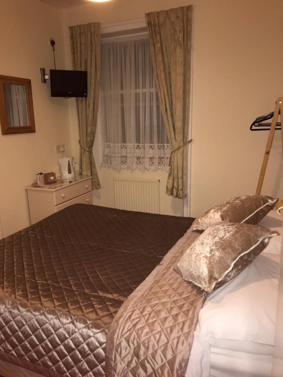 Astonwood Hotel Llandudno Extérieur photo