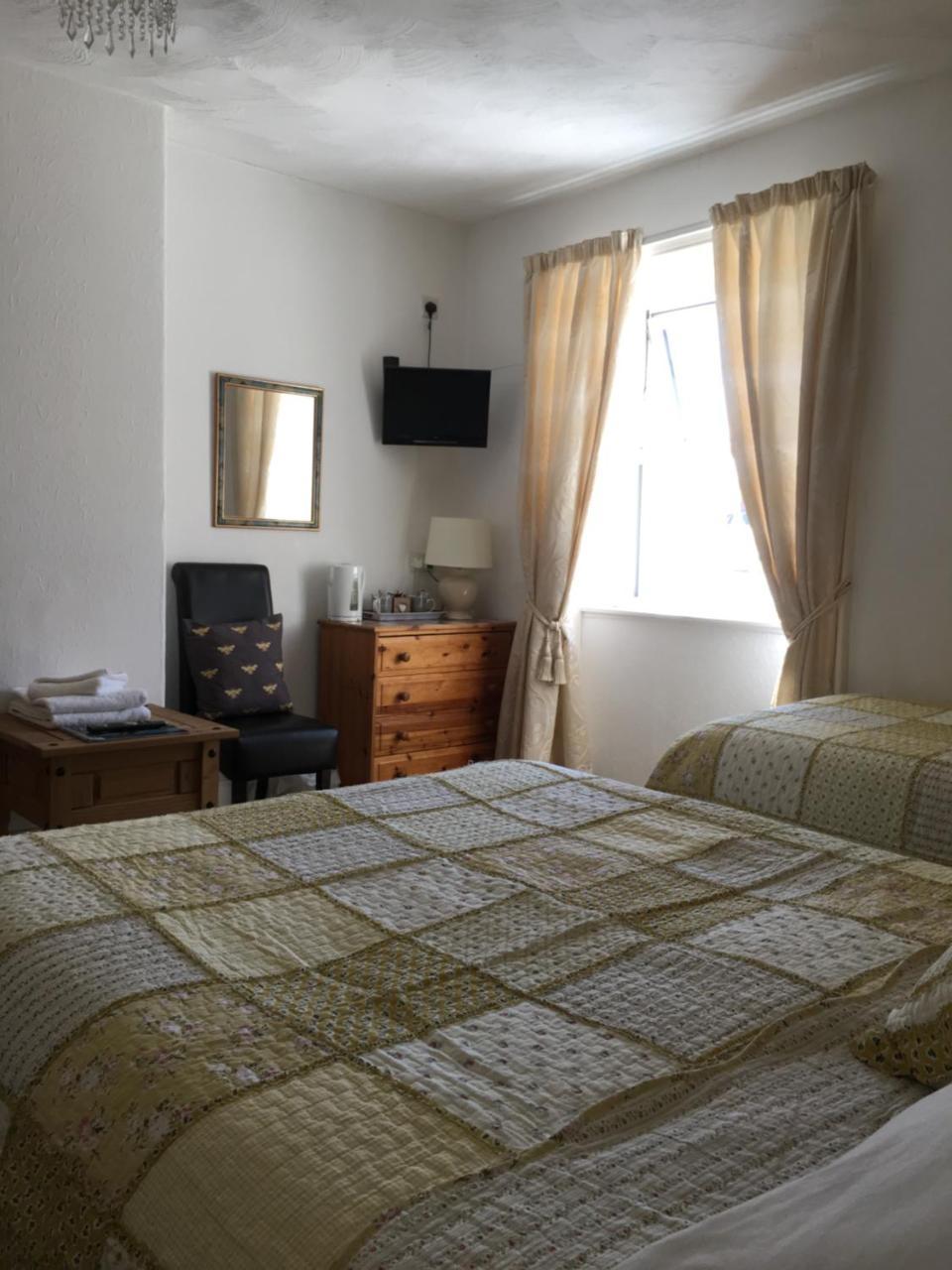Astonwood Hotel Llandudno Extérieur photo