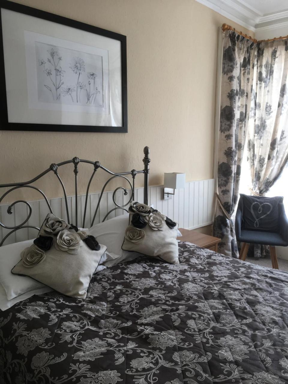 Astonwood Hotel Llandudno Extérieur photo